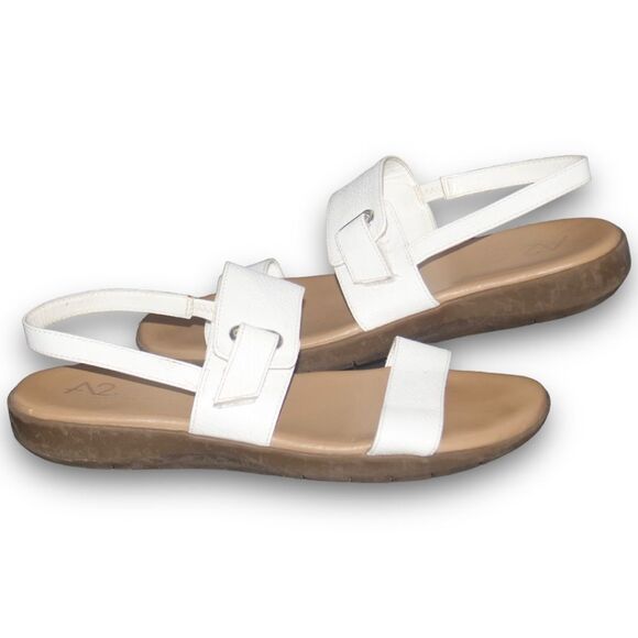 A2 Aerosoles White Sandals size women's 8 - Picture 1 of 11